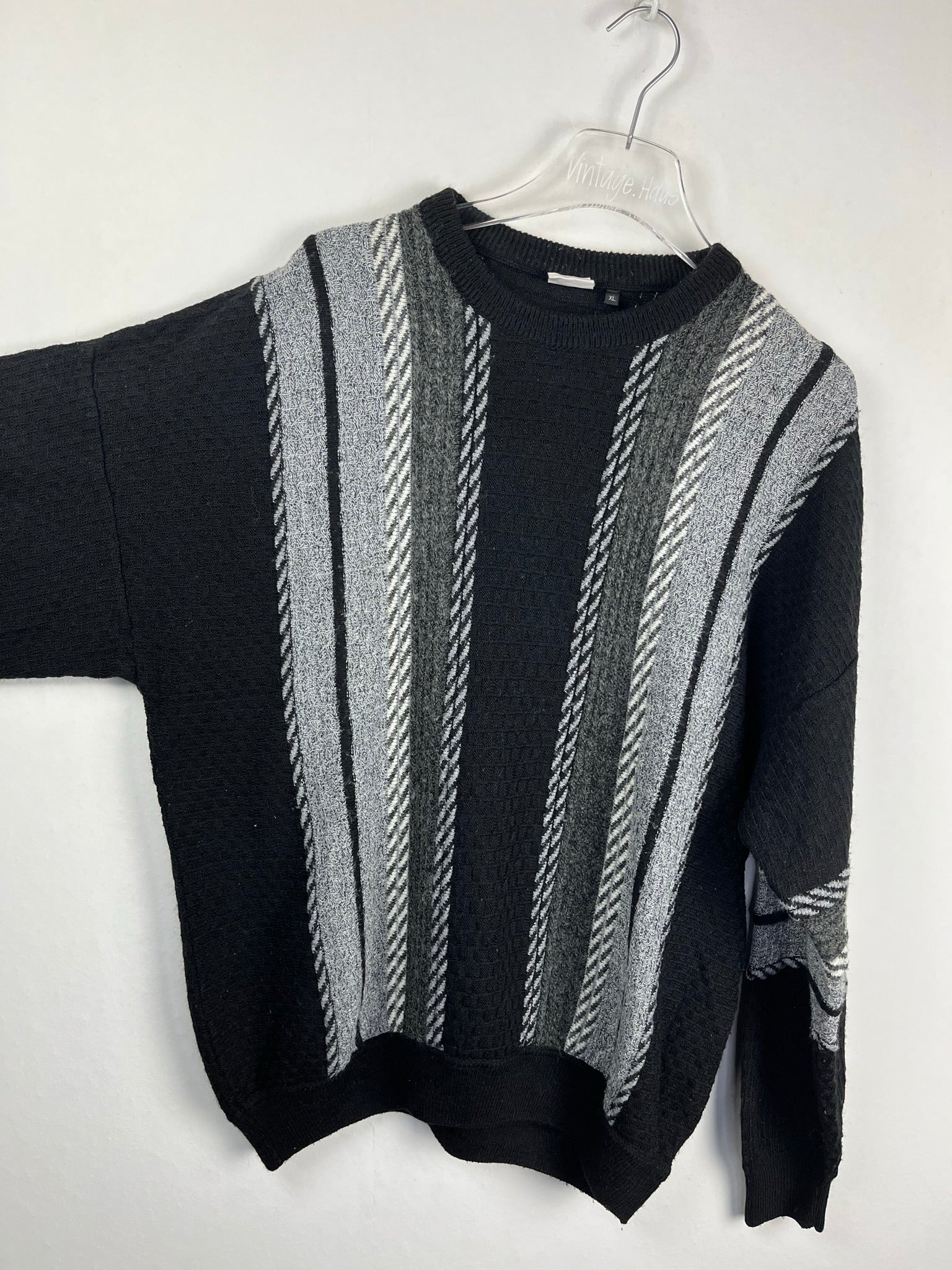 Vintage Sweater (XL)