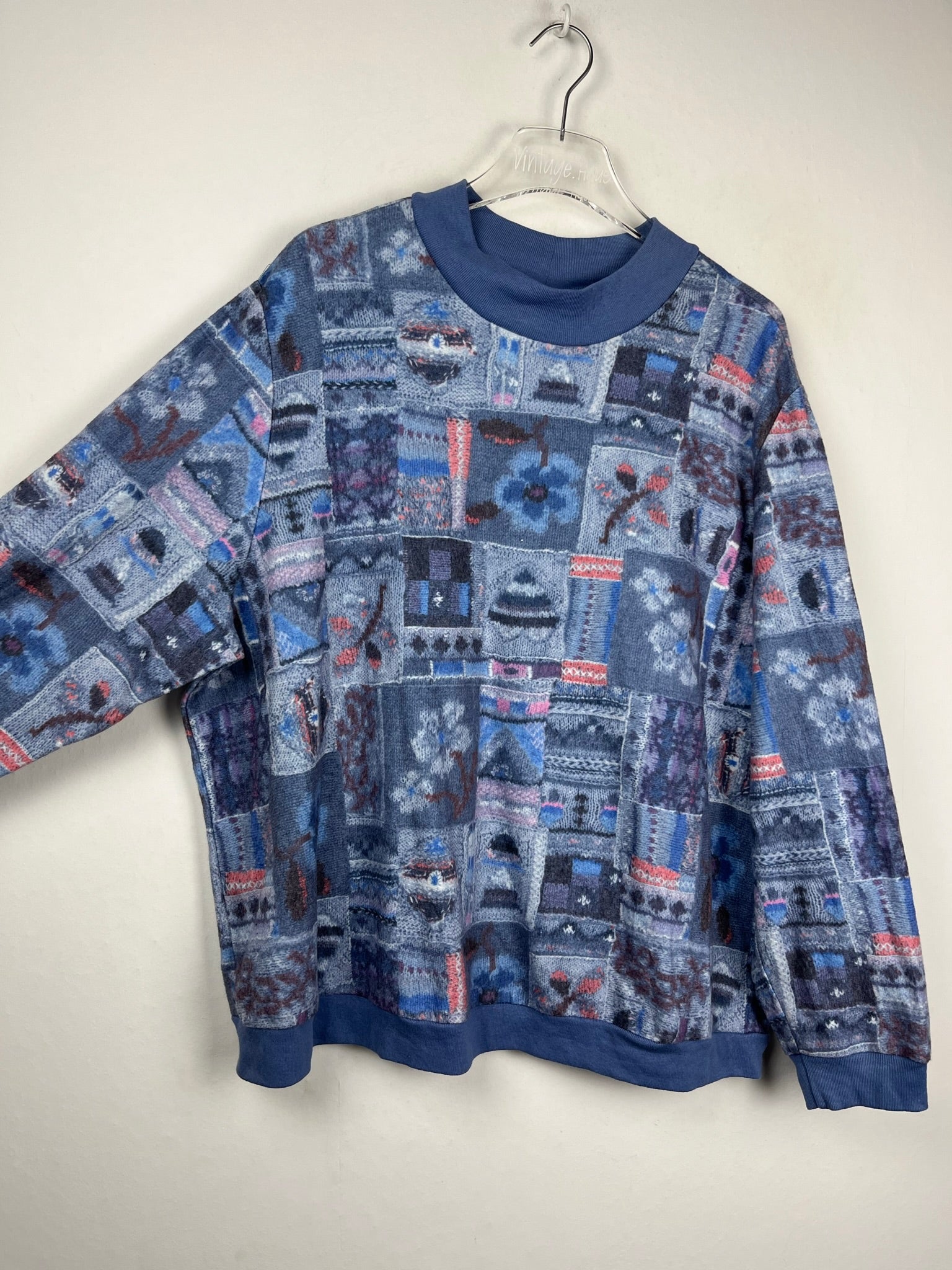 Vintage Fleece Sweater (XL)