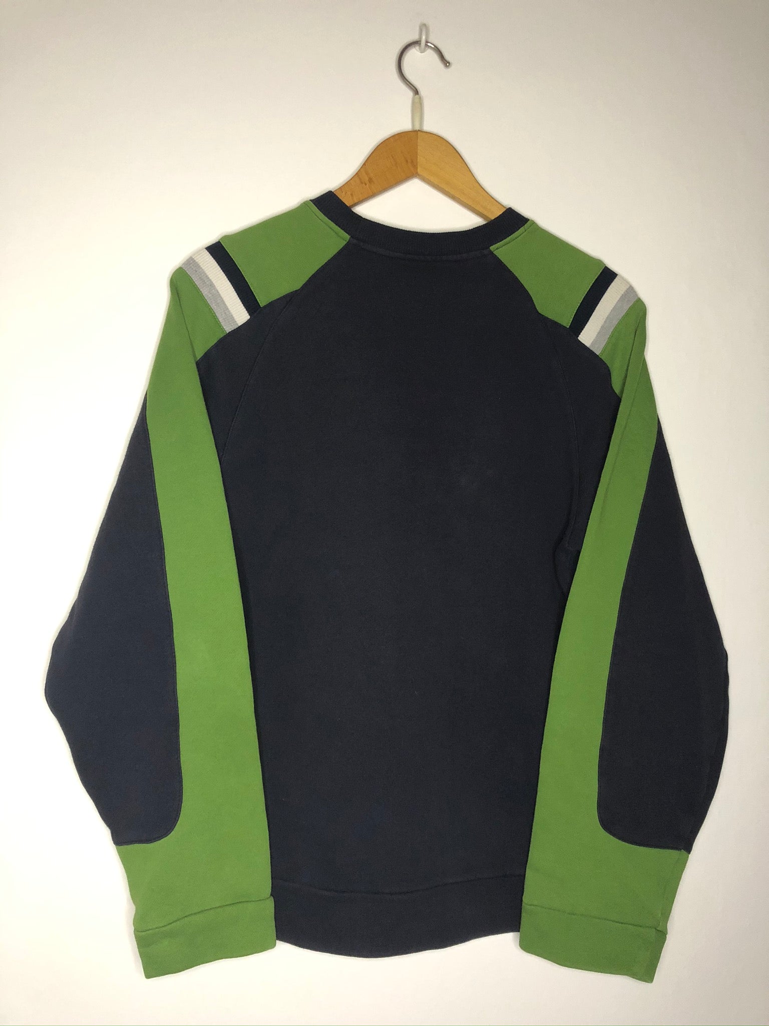 Vintage Adidas Sweater (S-M)