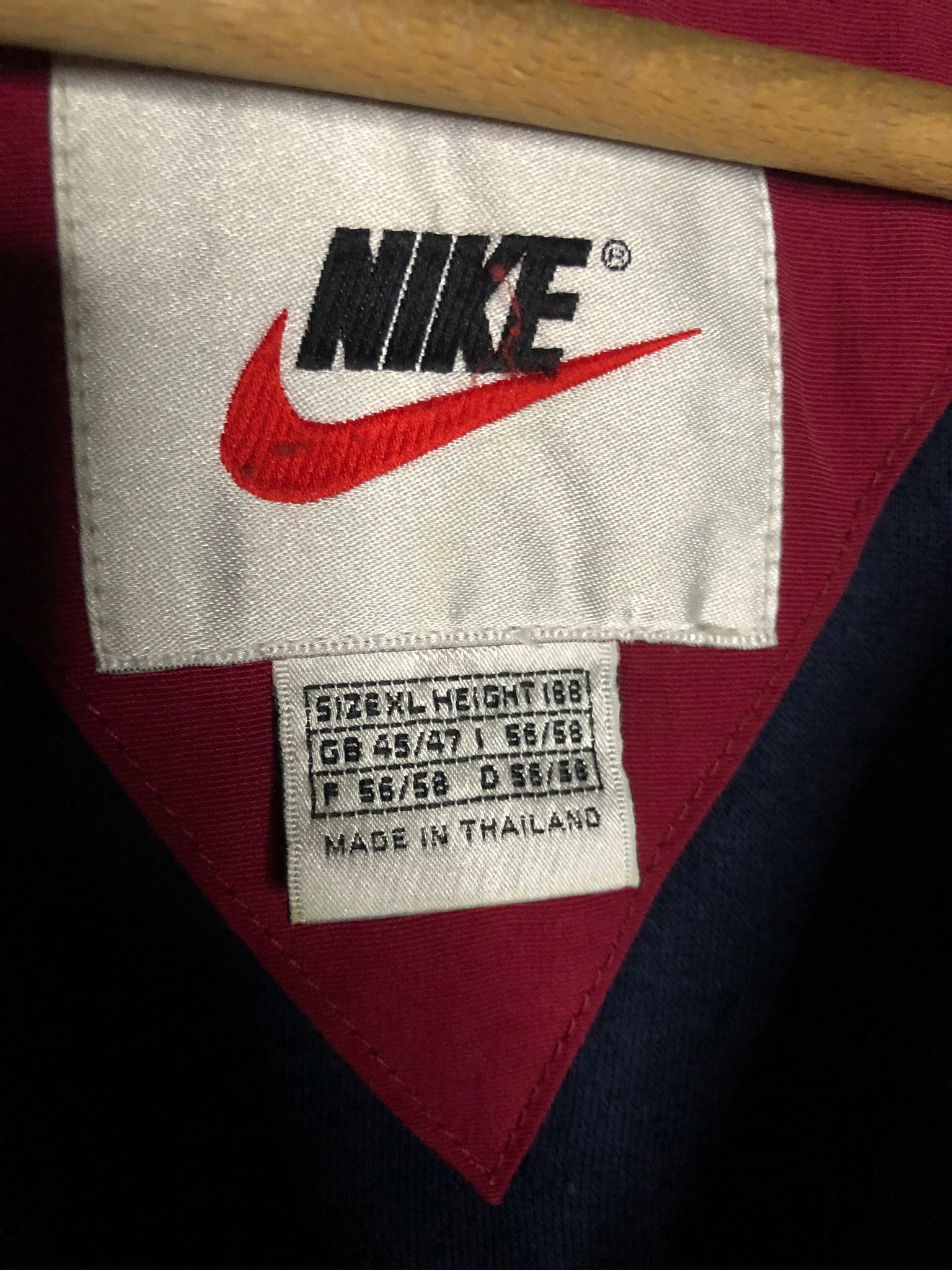 Vintage Nike Winterjacke Big Swoosh (XL)