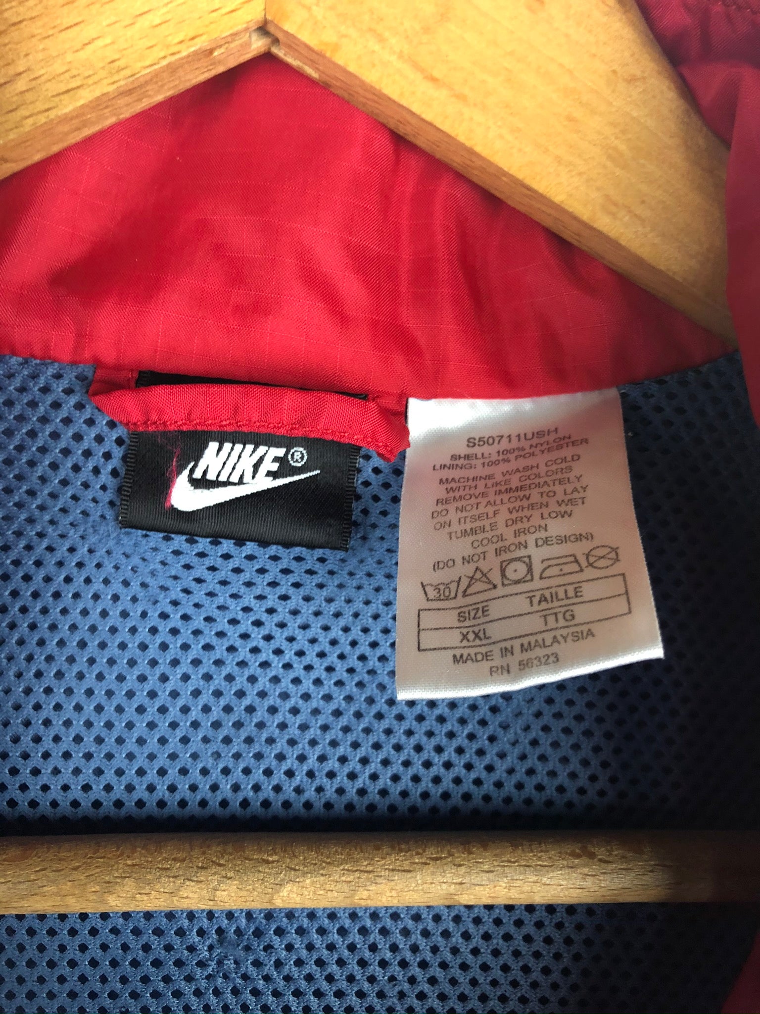 Vintage Nike Windbreaker (XXL)