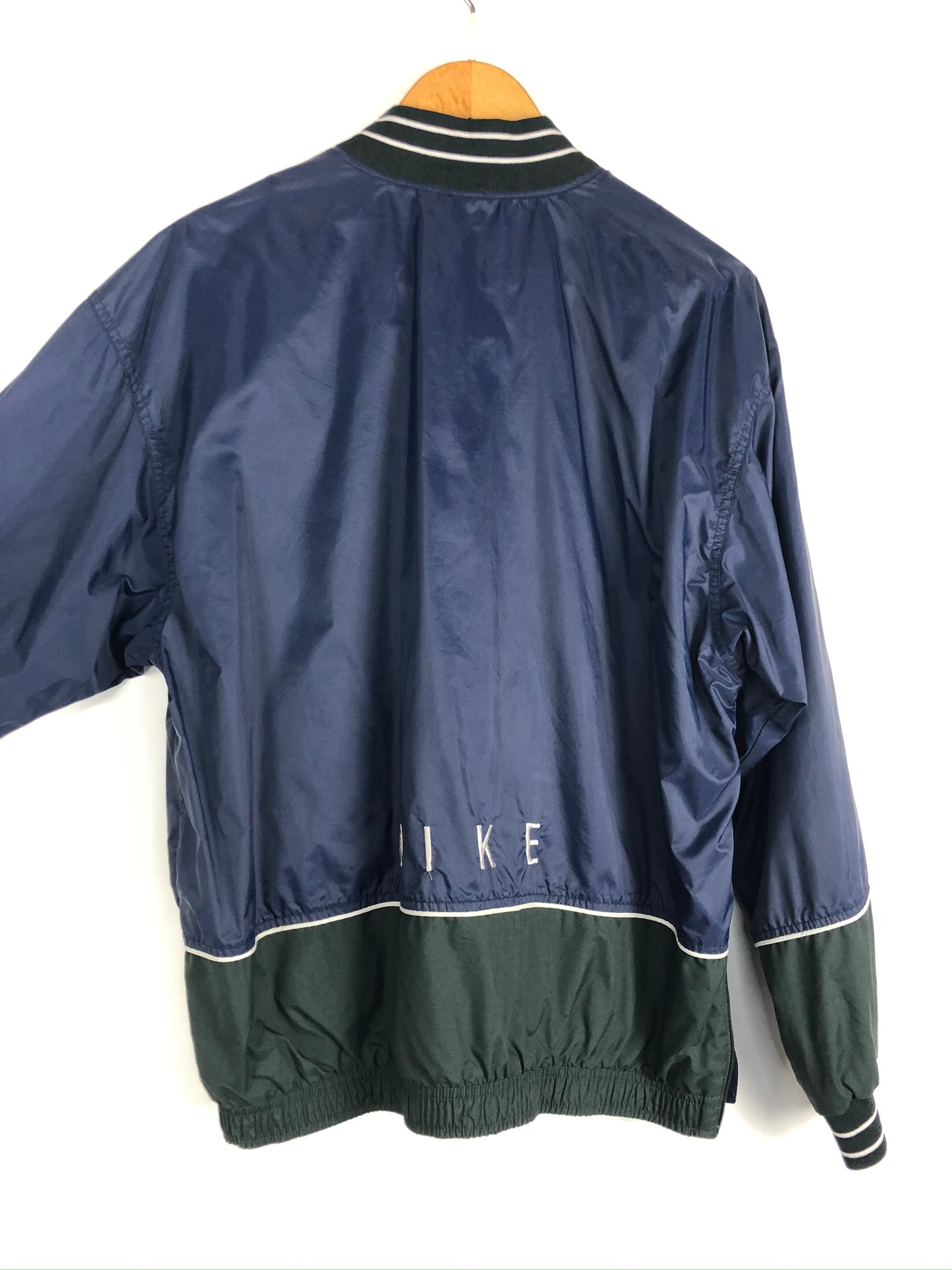 Vintage Nike Half-Zip Windbreaker (M)