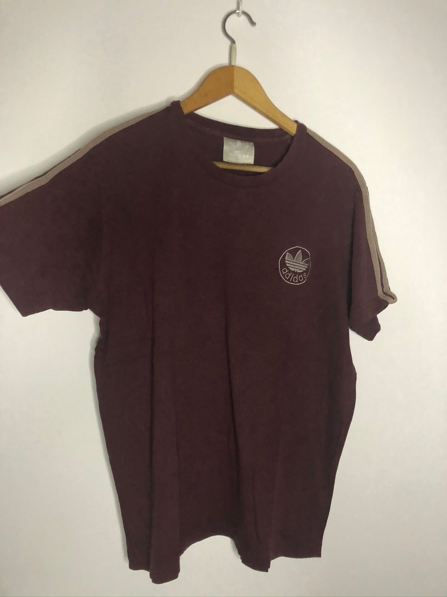 Vintage Adidas T-Shirt (XL)