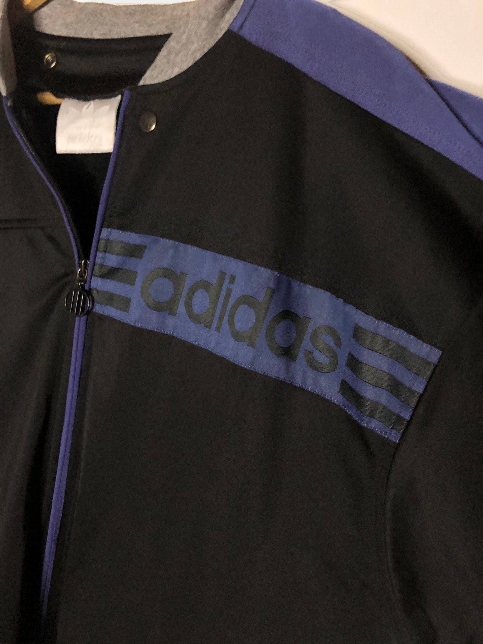 Vintage Adidas Sweatshirtjacke (L)